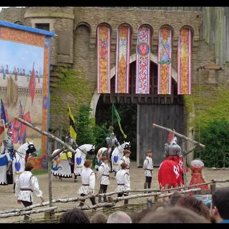 Caravane Boheme Proche Puydyfou * Yzernay